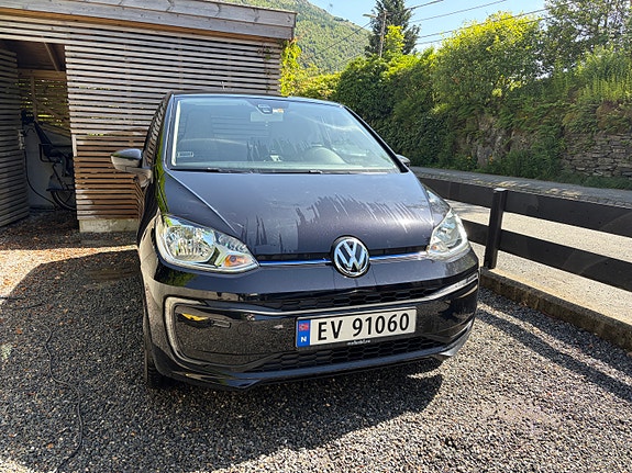 Volkswagen e-Up! 5 of 5