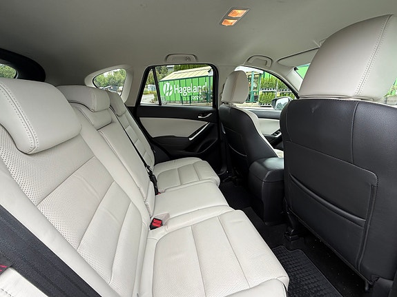 Mazda CX-5 10 of 26