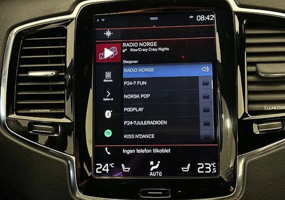 Volvo XC90 20 of 30