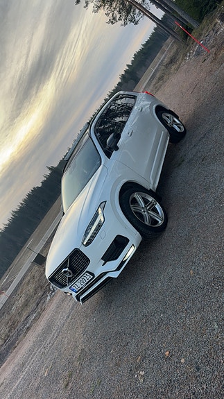 Volvo XC90 28 of 30