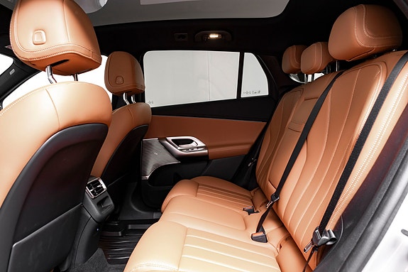 Mercedes-Benz GLC400 19 of 21