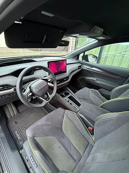 Skoda Elroq 11 of 15
