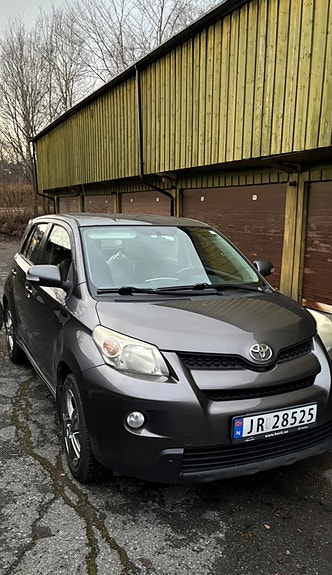 Toyota Urban Cruiser 4 of 5