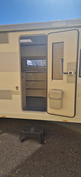 Adria Adora 753UK 9 of 22
