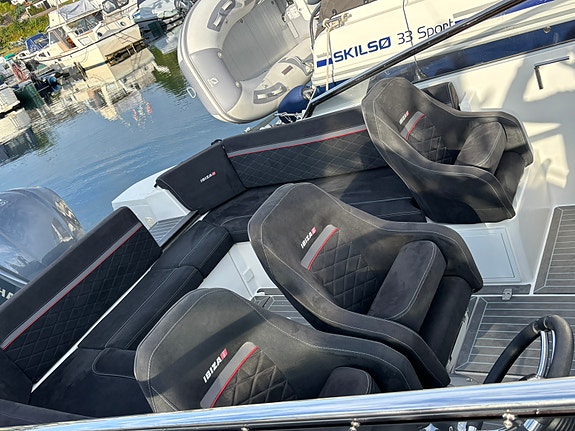 IBIZA 770, Yamaha V8 350hk, grått skrog og synteak! 5 of 19
