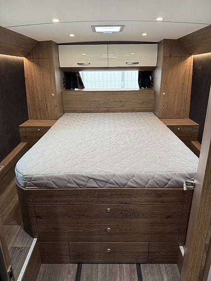 Volvo Contrast "Motorhome" 26 of 30