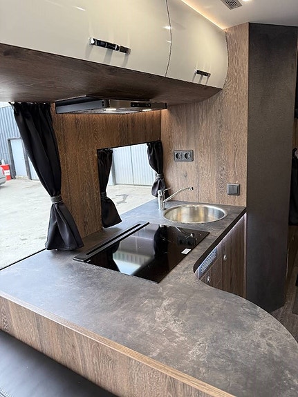 Volvo Contrast "Motorhome" 20 of 30