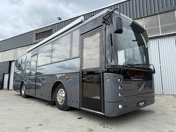 Volvo Contrast "Motorhome" 2 of 30