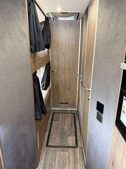 Volvo Contrast "Motorhome" 22 of 30