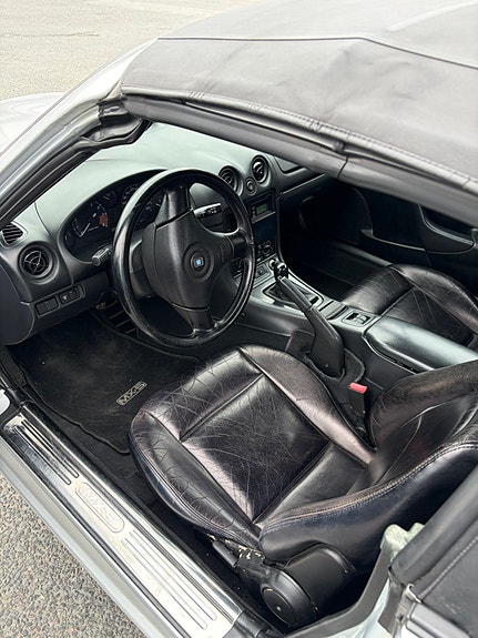Mazda MX-5 8 of 14