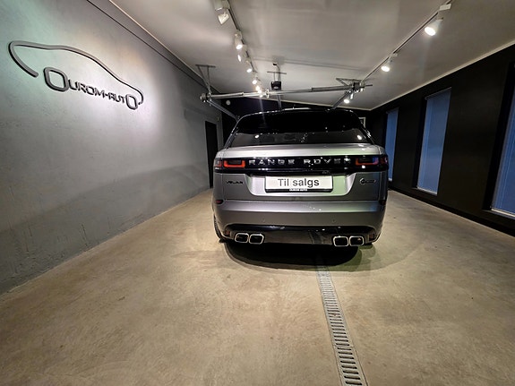 Land Rover Range Rover Velar 12 of 30