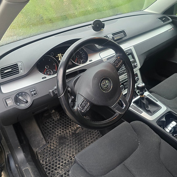 Volkswagen Passat 8 of 8