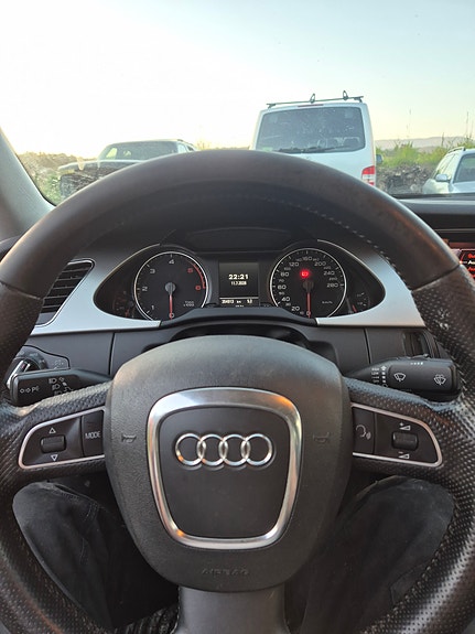 Audi A4 5 of 5