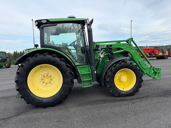 John Deere 6125 R / 50 km 22 of 30