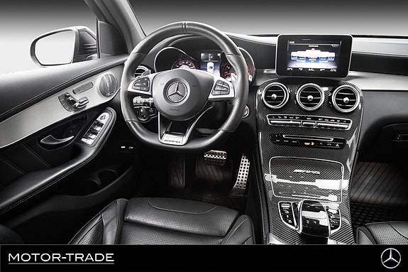 Mercedes-Benz GLC63 24 of 28