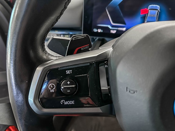 BMW i5 15 of 30