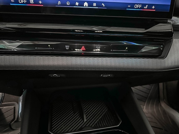 BMW i5 20 of 30