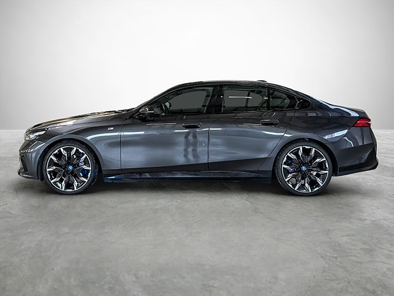BMW i5 2 of 5