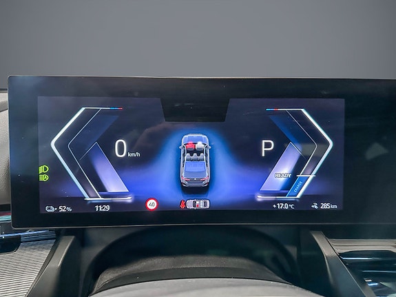 BMW i5 17 of 30