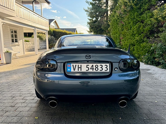 Mazda MX-5 5 of 24