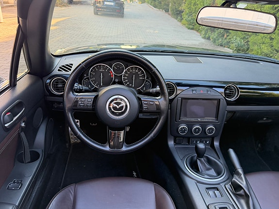 Mazda MX-5 17 of 24
