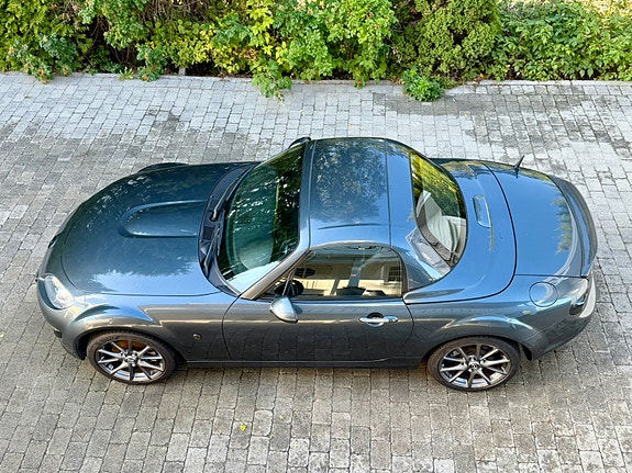 Mazda MX-5 9 of 24