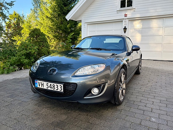 Mazda MX-5 2 of 24