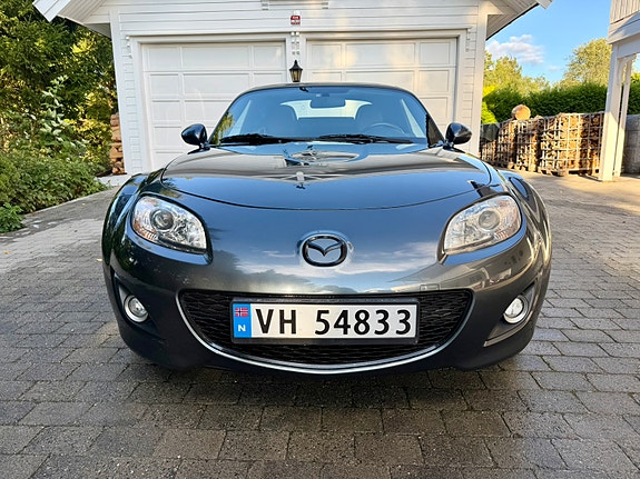 Mazda MX-5 7 of 24