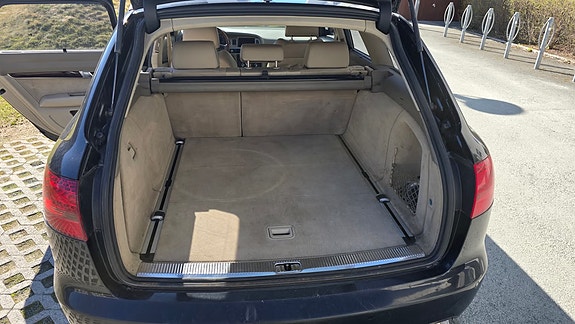 Audi A6 2 of 5
