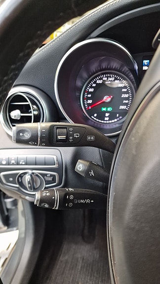 Mercedes-Benz GLC350 e 20 of 21