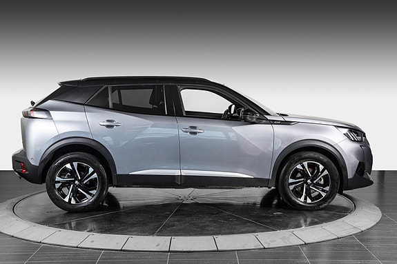 Peugeot 2008 9 of 21