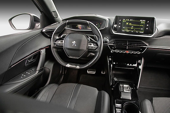 Peugeot 2008 18 of 21