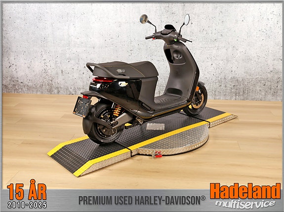 Segway E300 SE - eScooter - A1 Lett MC 9 of 16