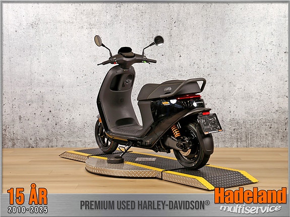Segway E300 SE - eScooter - A1 Lett MC 6 of 16