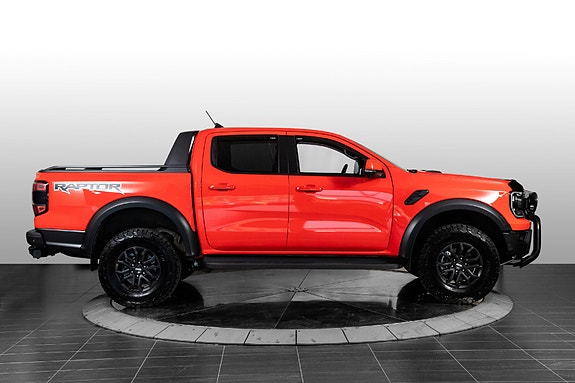 Ford Ranger Raptor 9 of 28