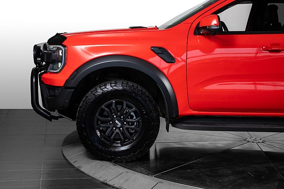 Ford Ranger Raptor 4 of 5
