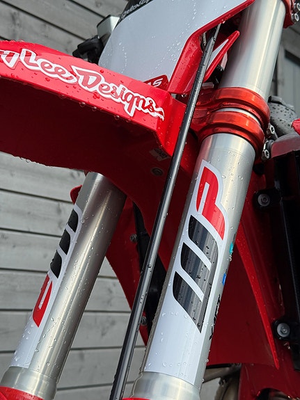 GasGas MC 450F Troy Lee Factory Edition 6 of 8