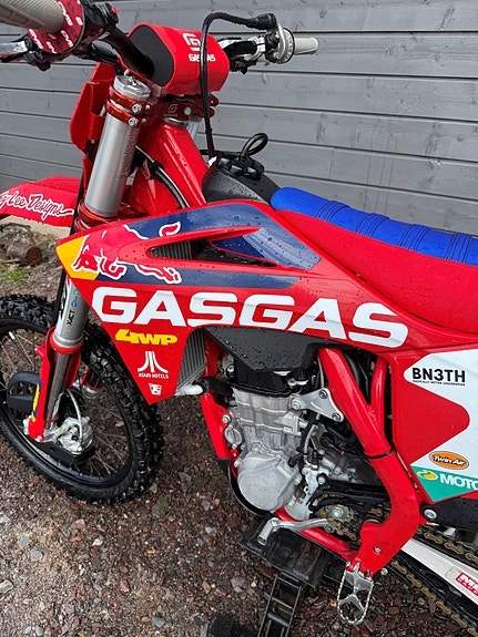 GasGas MC 450F Troy Lee Factory Edition 2 of 8