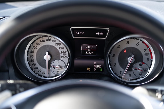 Mercedes-Benz CLA250 21 of 30