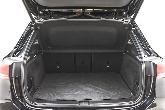 Mercedes-Benz EQA250 27 of 29