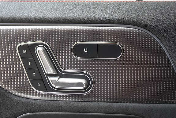 Mercedes-Benz EQA250 16 of 29