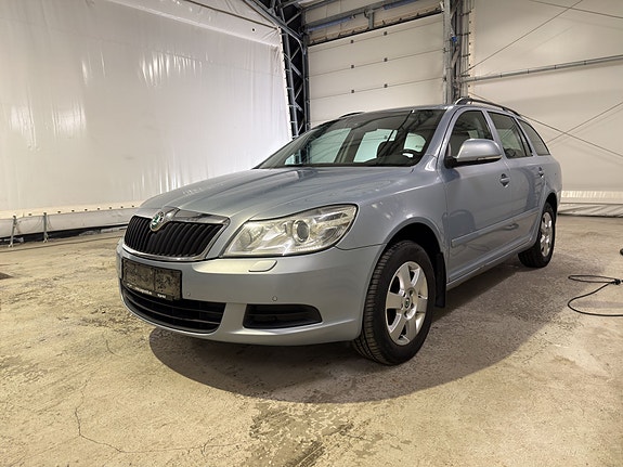 Skoda Octavia 3 of 5