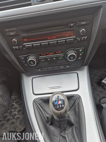 BMW 3-Serie 8 of 14