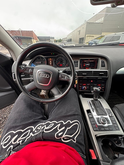 Audi A6 allroad 10 of 18
