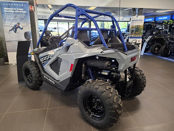 Polaris RZR 200 4 of 5