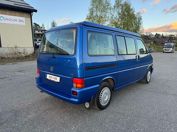 Volkswagen Multivan 7 of 28