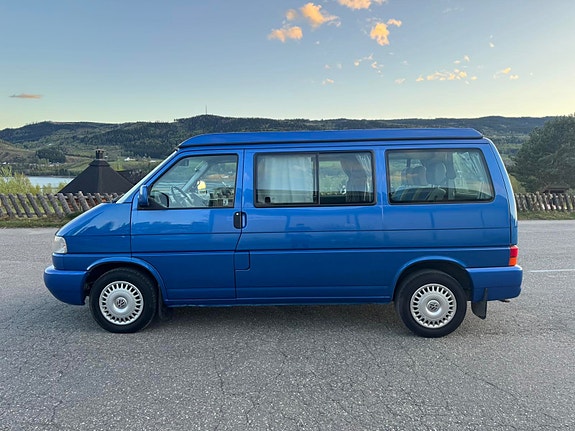 Volkswagen Multivan 4 of 28
