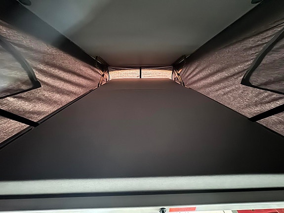 Volkswagen Multivan 27 of 28