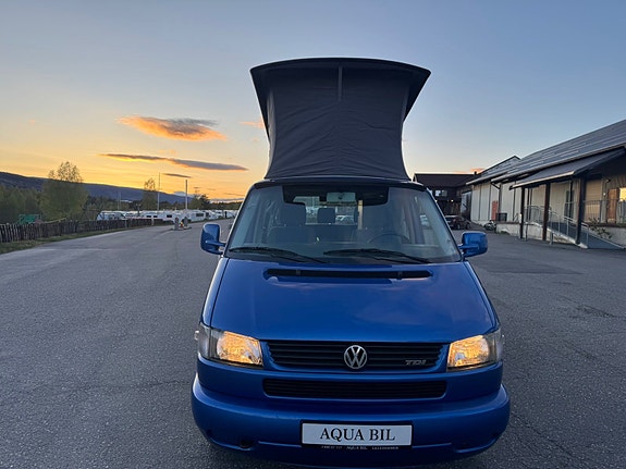 Volkswagen Multivan 11 of 28