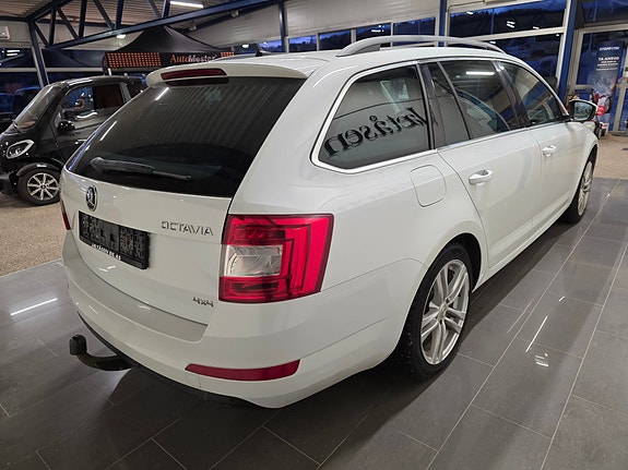 Skoda Octavia 3 of 21